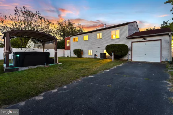 Pemberton, NJ 08068,219 HARVARD AVE
