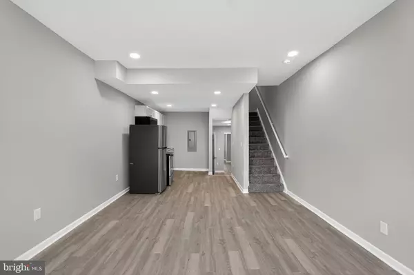 Philadelphia, PA 19122,2154 N 9TH ST