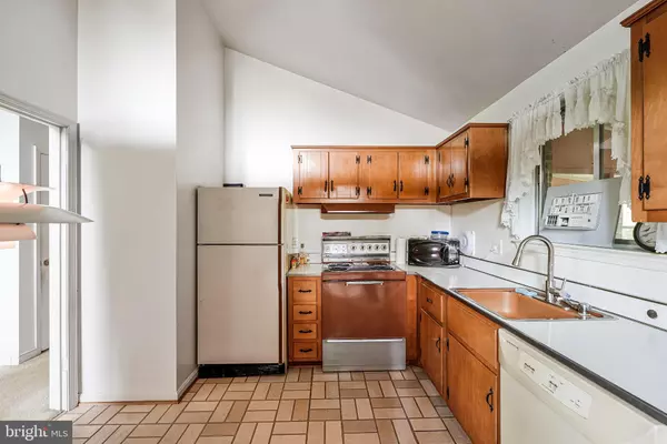 Springfield, VA 22151,8714 CROMWELL DR