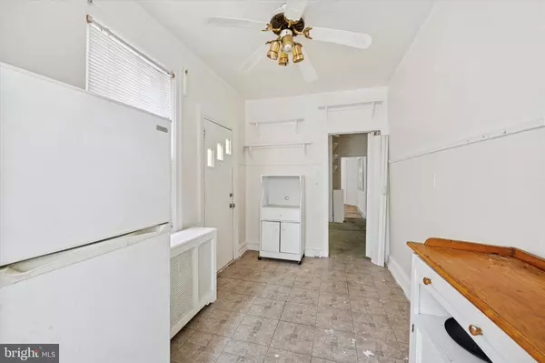 Philadelphia, PA 19141,5630 N 11TH ST