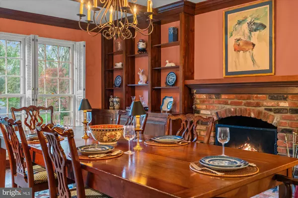 Mclean, VA 22101,5813 BENT TWIG RD