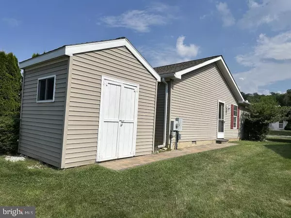 Blandon, PA 19510,114 ALLISON PL