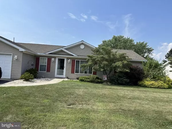 114 ALLISON PL, Blandon, PA 19510