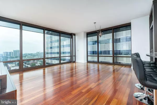 Philadelphia, PA 19103,2101 MARKET ST #1707