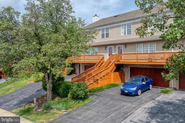 Lancaster, PA 17601,110 PINNACLE POINT