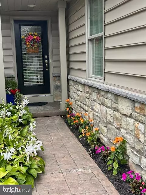 Ephrata, PA 17522,119 FIELDCREST LN