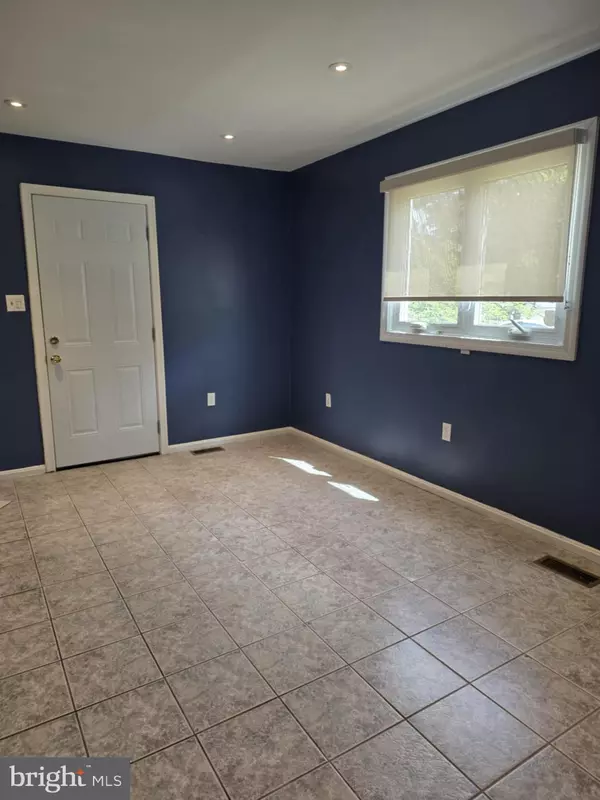 Upper Marlboro, MD 20772,10204 PINE MEADOWS LN
