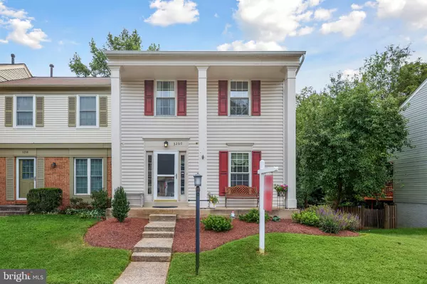 3260 TAYLOE CT, Herndon, VA 20171