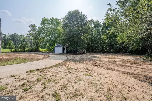 Williamstown, NJ 08094,141 CARTER BLVD