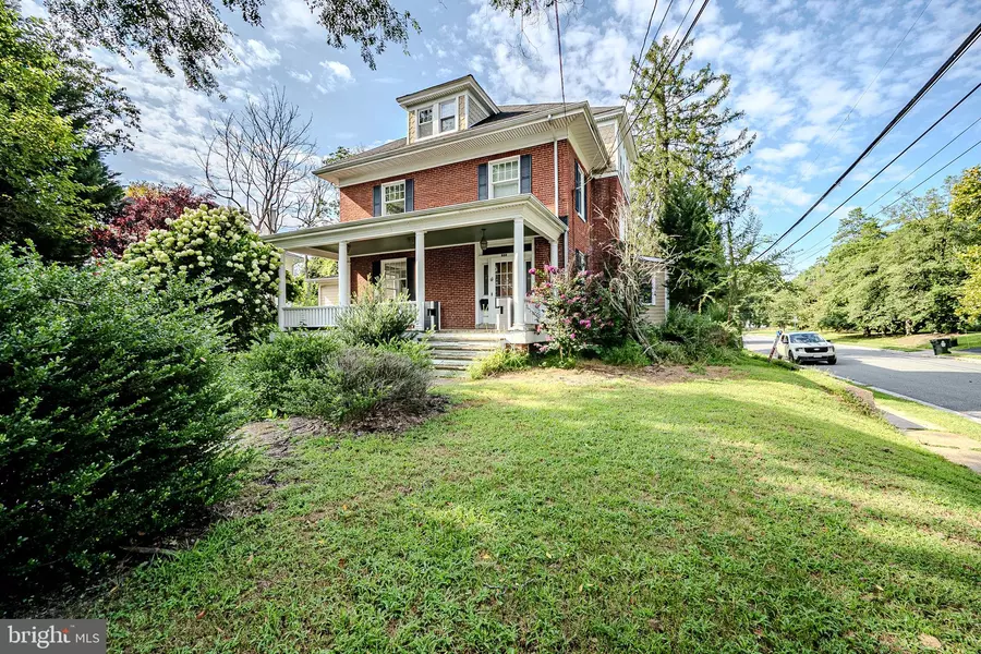 233 W MAIN ST, Newark, DE 19711