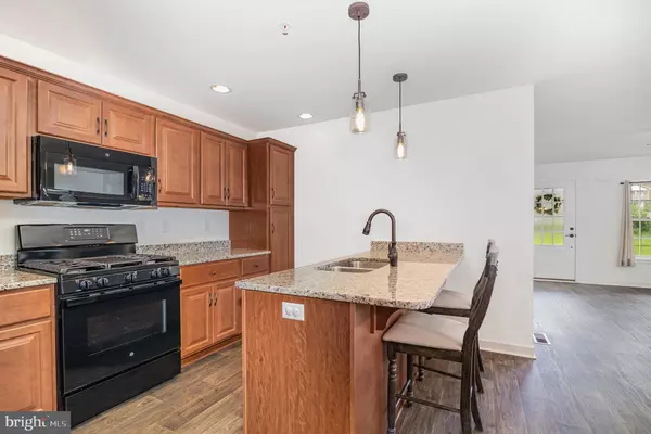 Harrisburg, PA 17111,1140 LONBERRY DR