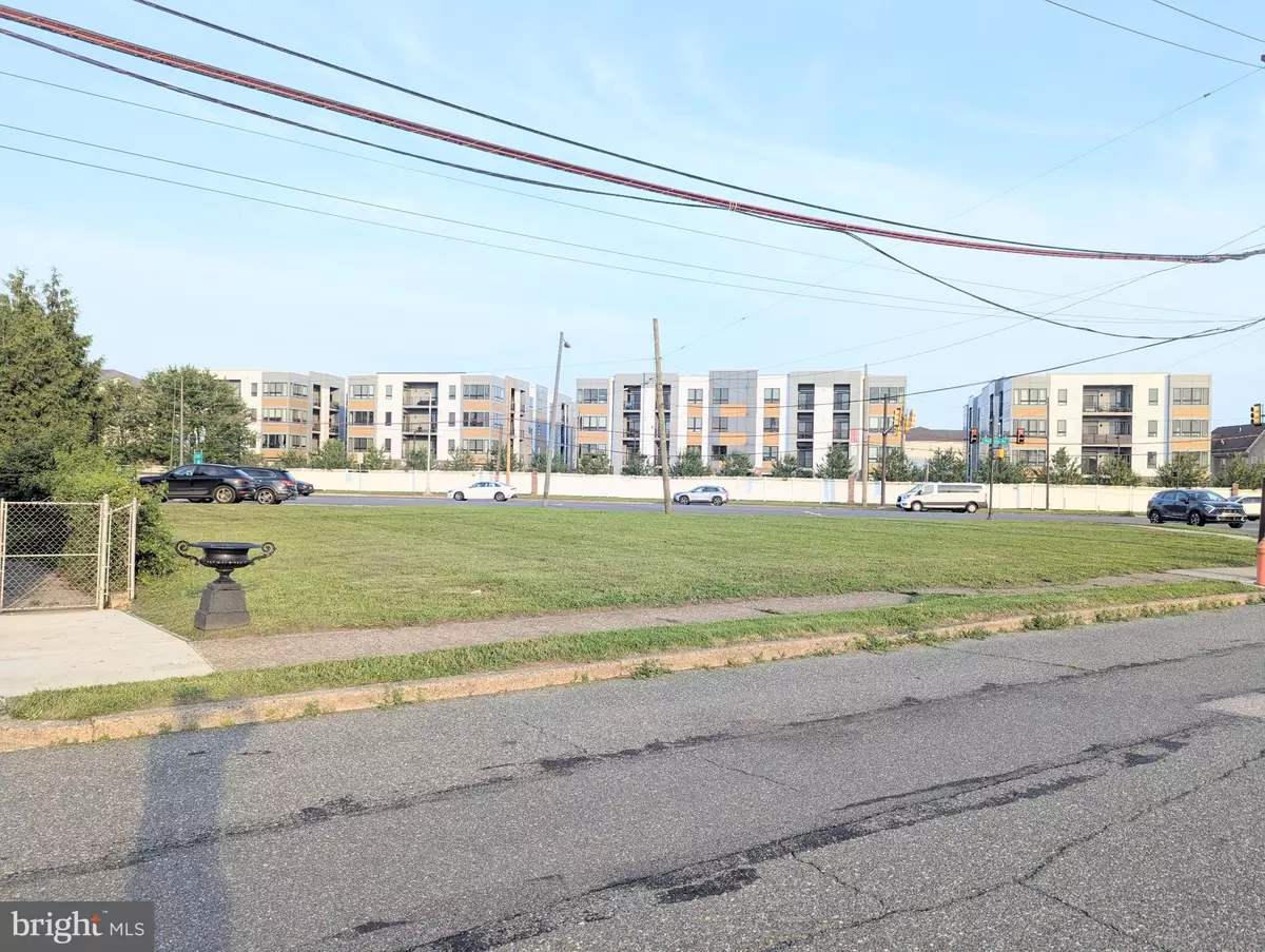 Philadelphia, PA 19145,Address not disclosed
