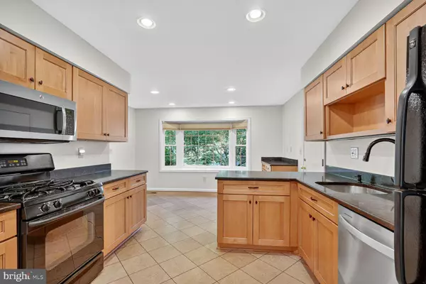 Rockville, MD 20853,4916 SUNFLOWER DR