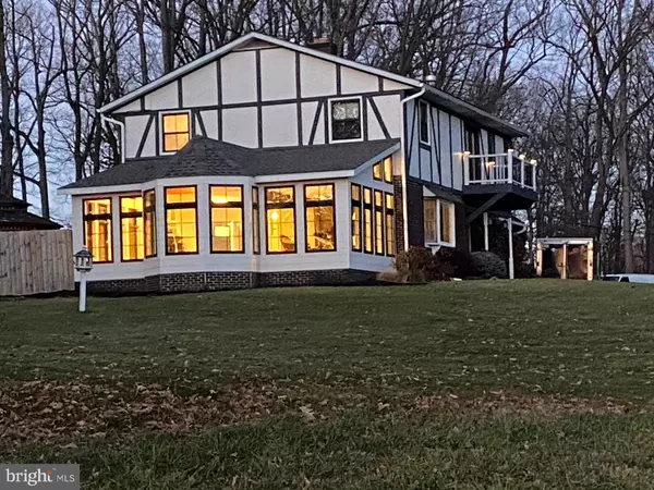 965 N COLLEGE ST, Myerstown, PA 17067