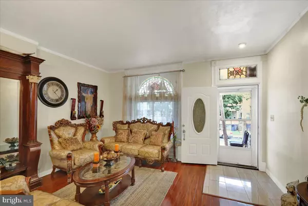 Reading, PA 19601,125 W WINDSOR ST