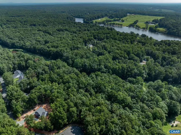 Gordonsville, VA 22942,99 OAKMONT DR #99