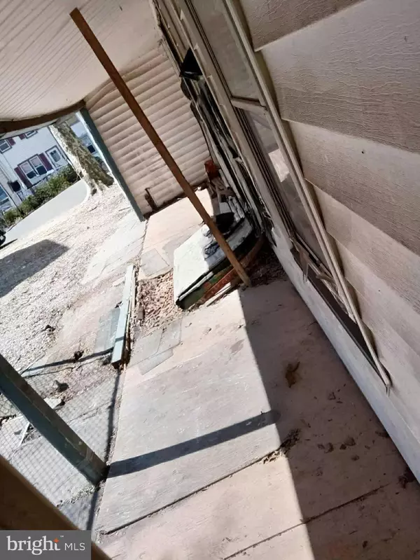 Trenton, NJ 08611,526 LAMBERTON ST