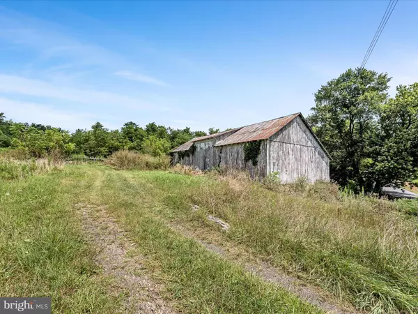 Hedgesville, WV 25427,0 TOMAHAWK RUN RD