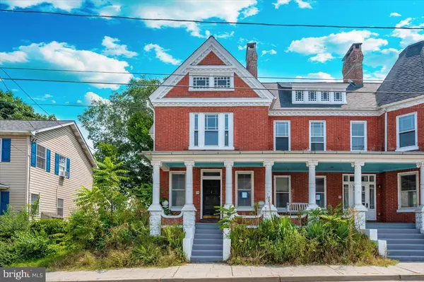 19 S MAIN ST, Union Bridge, MD 21791