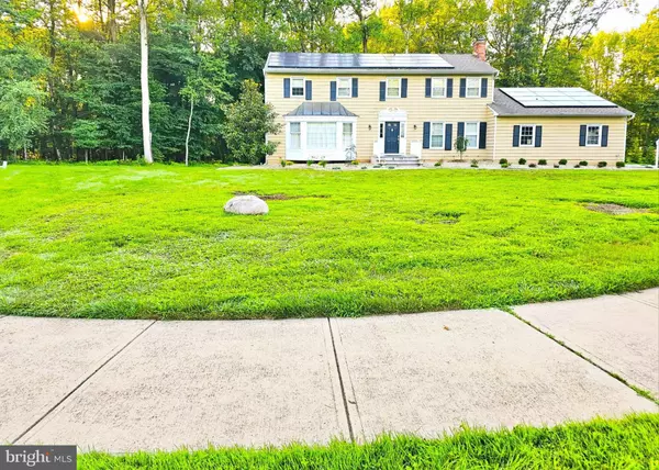Princeton Junction, NJ 08550,19 MONTEREY DR