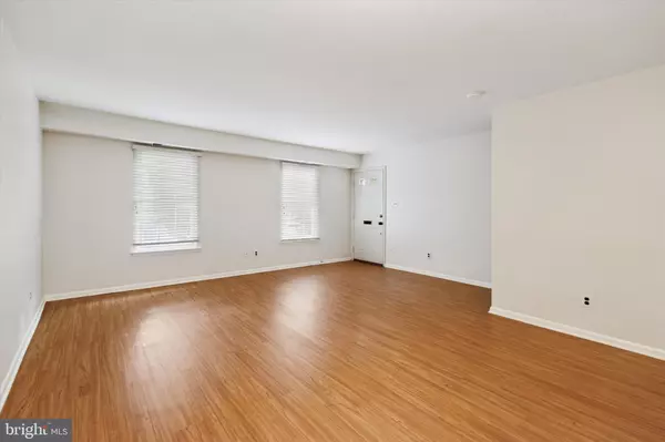 Lansdale, PA 19446,907A STOCKTON CT