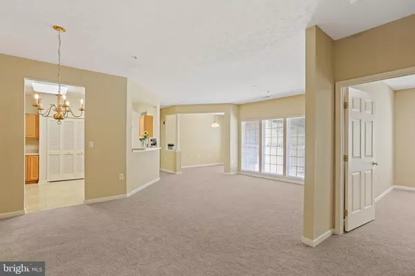 Odenton, MD 21113,2494 AMBER ORCHARD CT E #202