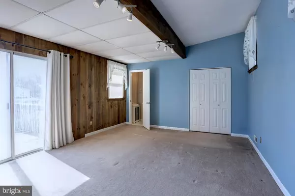 Pasadena, MD 21122,7821 BODKIN VIEW DR