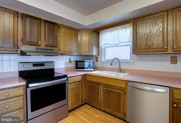 Pasadena, MD 21122,7821 BODKIN VIEW DR