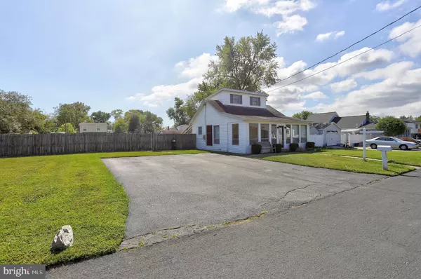 Pasadena, MD 21122,7821 BODKIN VIEW DR