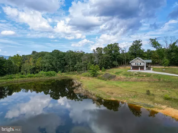 Shenandoah, VA 22849,385 S MCDANIEL LN