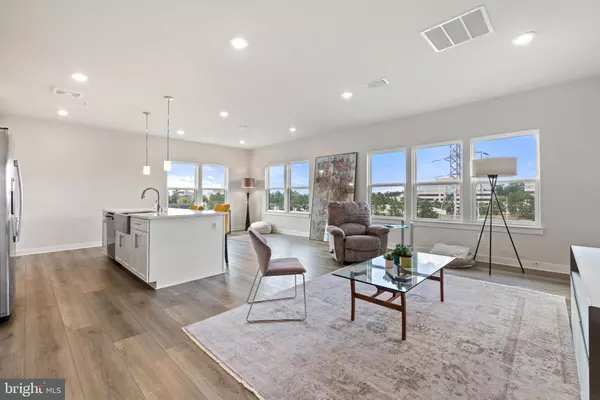 12850 MOSAIC PARK WAY #2V, Herndon, VA 20171