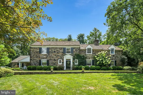 2 FAIRVIEW DR, Wayne, PA 19087