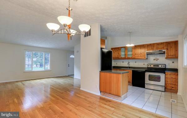 Waldorf, MD 20601,2320 IRONWOOD DR