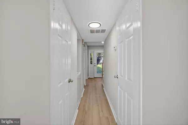 Montgomery Village, MD 20886,9421 HORIZON RUN RD #10