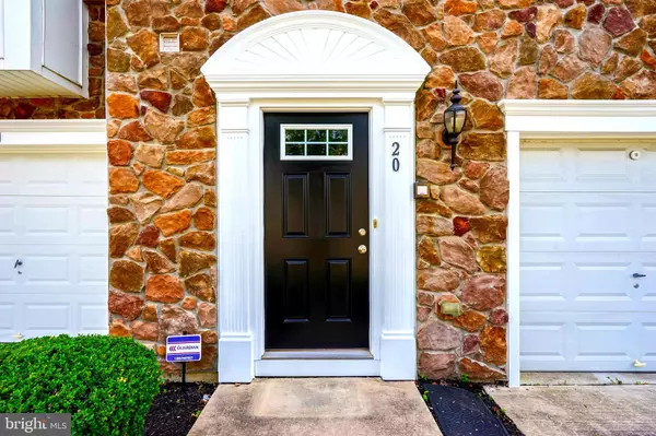 Beverly, NJ 08010,20 BENFORD LN