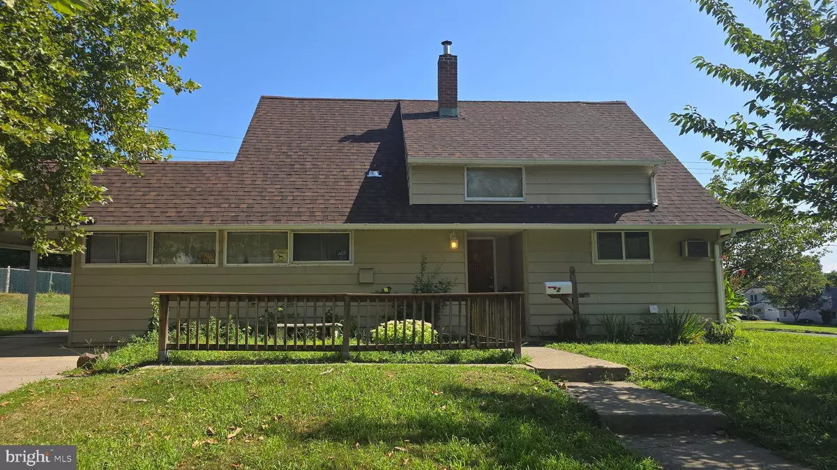 Levittown, PA 19055,2 ASTER LN