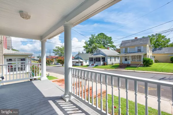 Cambridge, MD 21613,705 PEACHBLOSSOM AVE