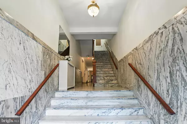 Washington, DC 20008,3039 MACOMB ST NW #16