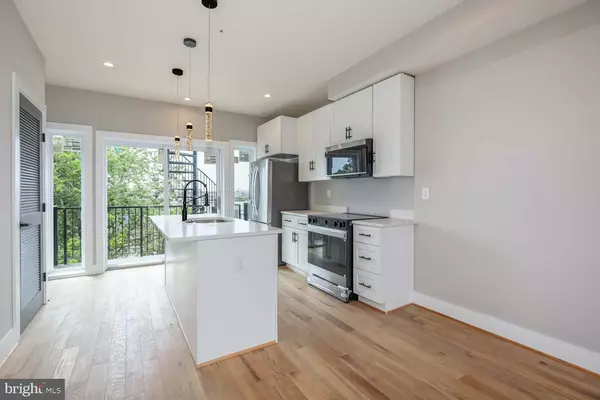 Washington, DC 20002,1237 OATES ST NE #B