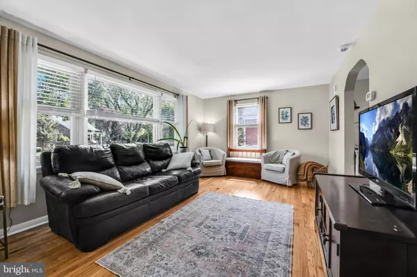 Wyomissing, PA 19610,22 LAWNDALE RD