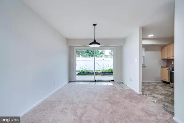 Wyomissing, PA 19610,2916 STATE HILL RD #C3