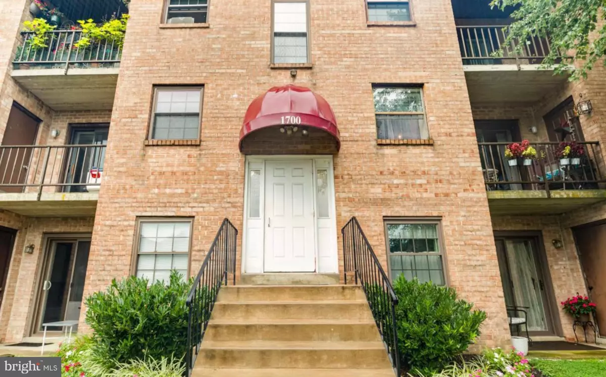 West Chester, PA 19382,1719 VALLEY DR #1719