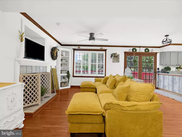 Baltimore, MD 21225,243 HAMMONDS LN