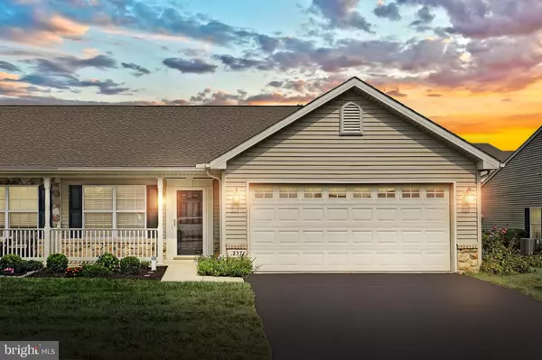 237 PALOMINO WAY, Red Lion, PA 17356