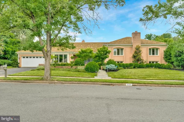 Mclean, VA 22101,6280 DUNAWAY CT