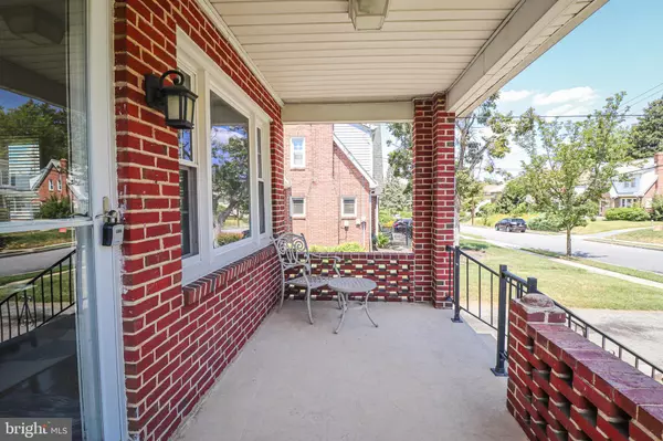 York, PA 17402,114 N ROCKBURN ST