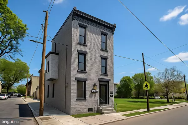 Philadelphia, PA 19133,2417 N 10TH ST