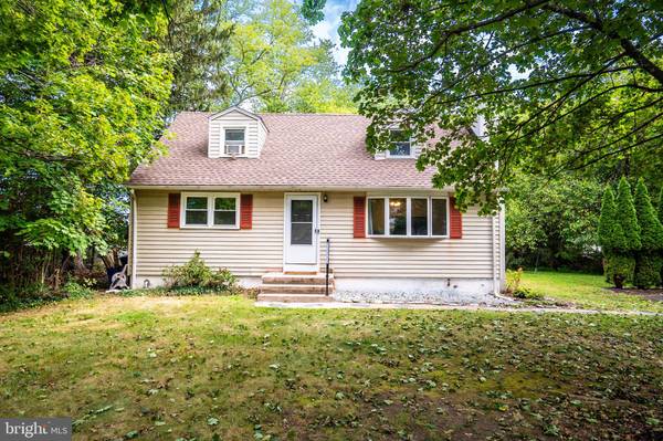 East Windsor, NJ 08520,288 DUTCH NECK RD