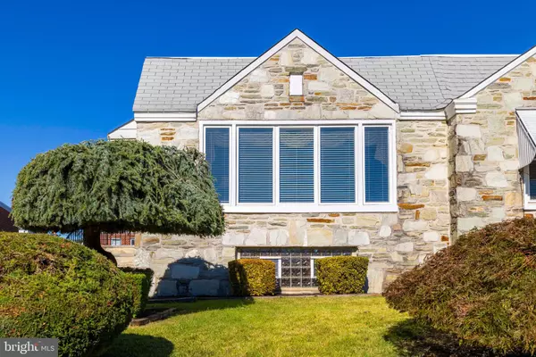 8824 FAIRFIELD ST, Philadelphia, PA 19152