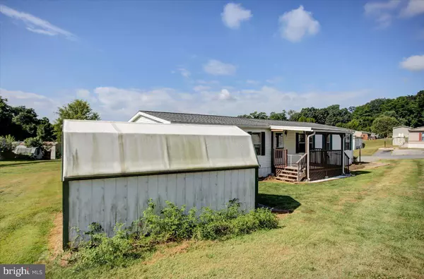 Shippensburg, PA 17257,23 SHORT LN